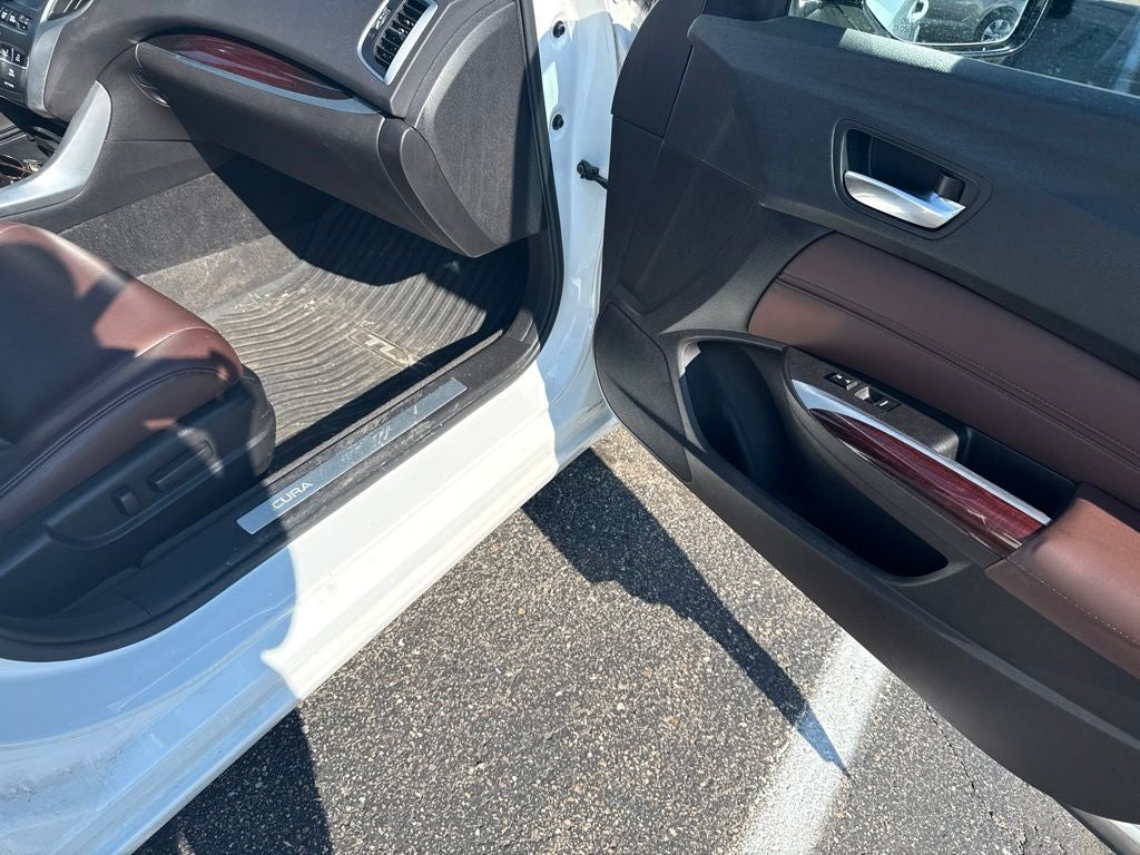 2015 Acura TLX V6 w/Acura Premium Audio & Heated Front Seats