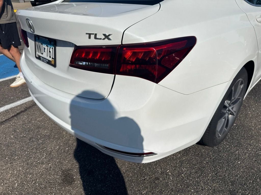 2015 Acura TLX V6 w/Acura Premium Audio & Heated Front Seats