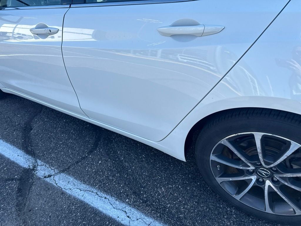 2015 Acura TLX V6 w/Acura Premium Audio & Heated Front Seats