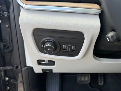 2022 Jeep Grand Cherokee L Summit w/Tech & Luxury Pkgs