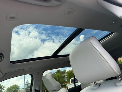 2022 Jeep Grand Cherokee L Summit w/Tech & Luxury Pkgs