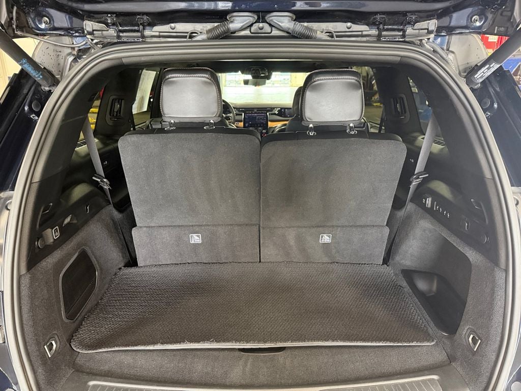 2024 Jeep Grand Cherokee L Summit Reserve w/Pro-Tech & Luxury Pkgs