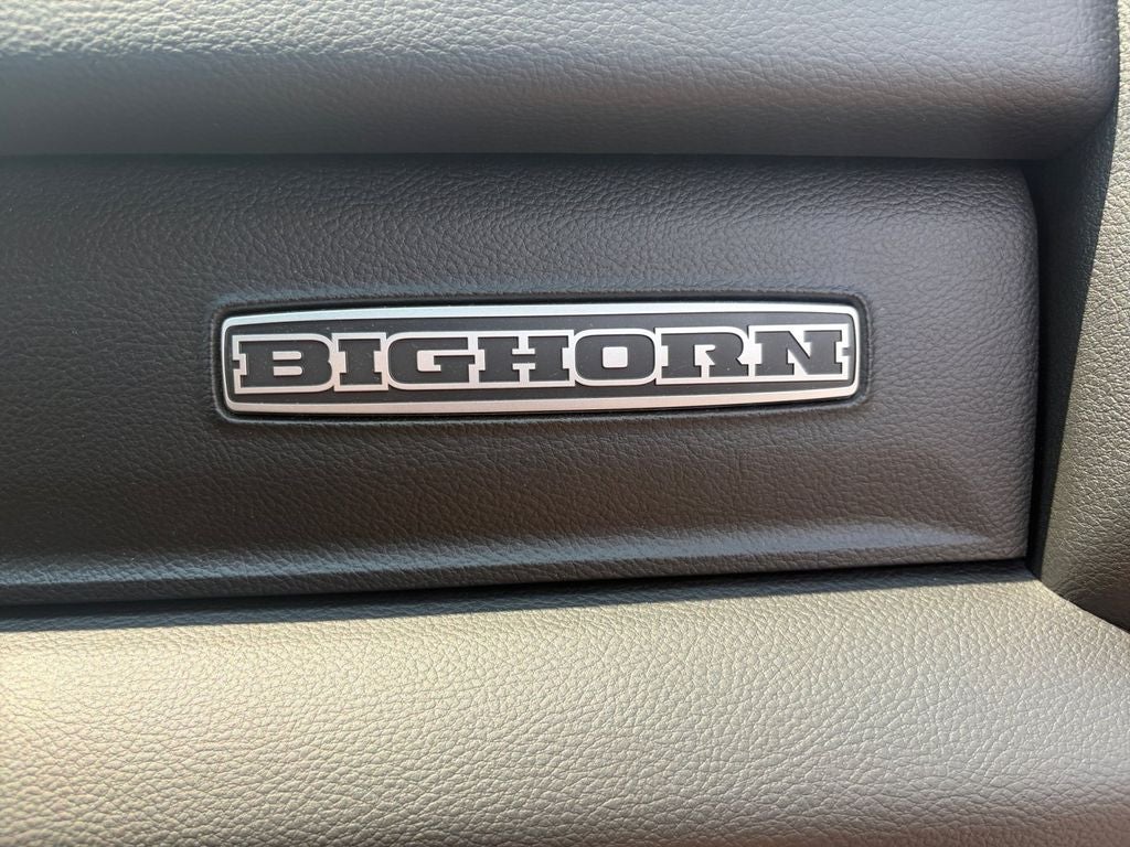 2021 RAM 1500 Big Horn/Lone Star w/Sport Appearance