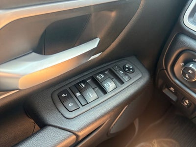 2021 RAM 1500 Big Horn/Lone Star w/Sport Appearance