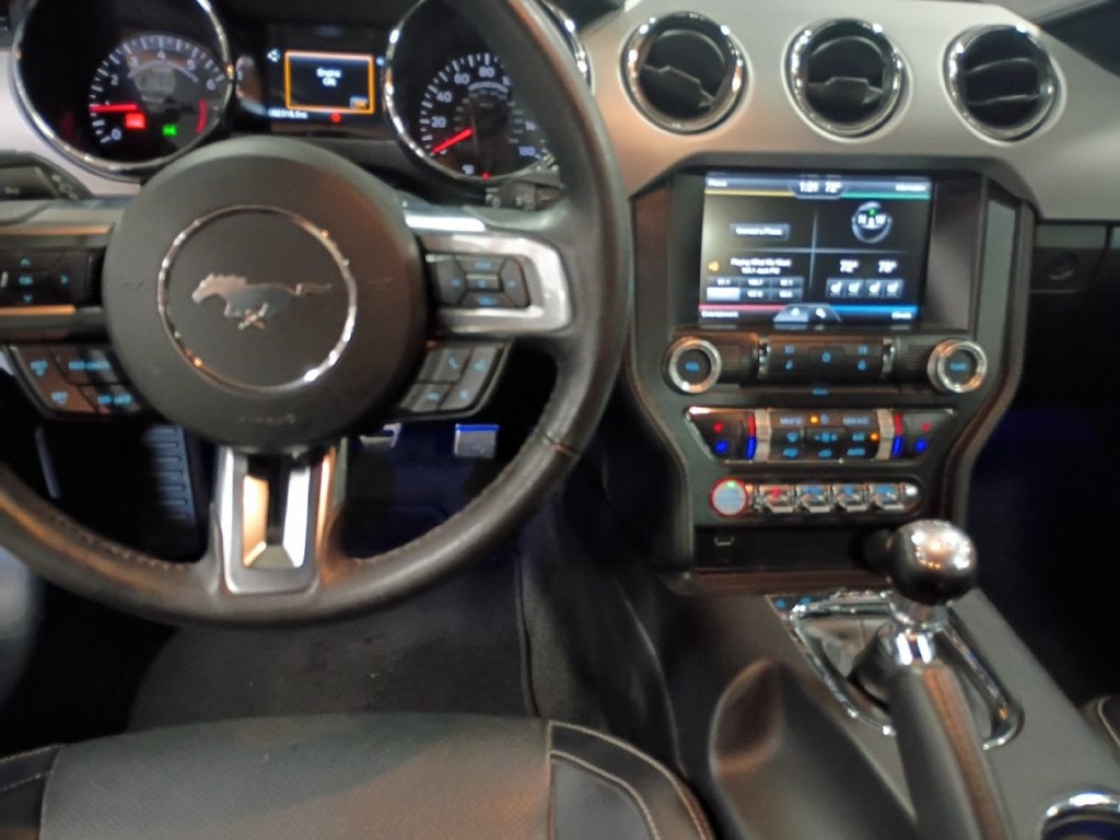 2015 Ford Mustang EcoBoos Premium 6-Speed Manual