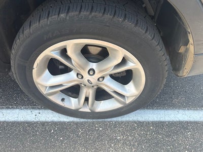2017 Ford Explorer XLT w/Comfort & Tow Pkg