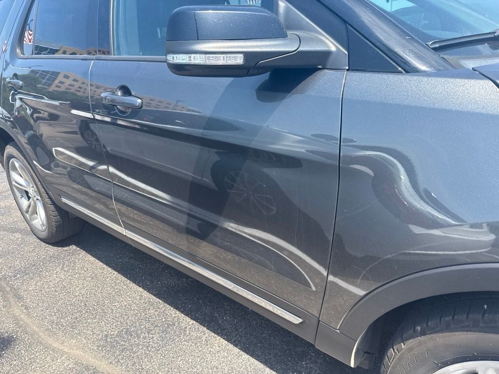 2017 Ford Explorer XLT w/Comfort & Tow Pkg