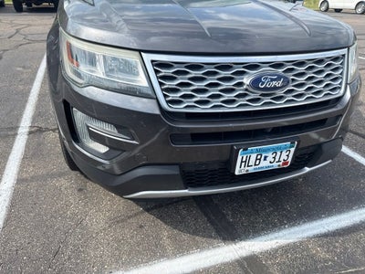 2016 Ford Explorer Platinum /Rear DVD Headrests