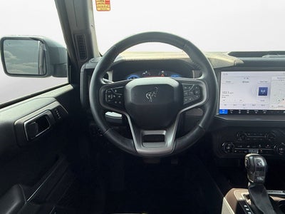 2025 Ford Bronco Outer Banks w/Black Appearance & Lux Pkgs