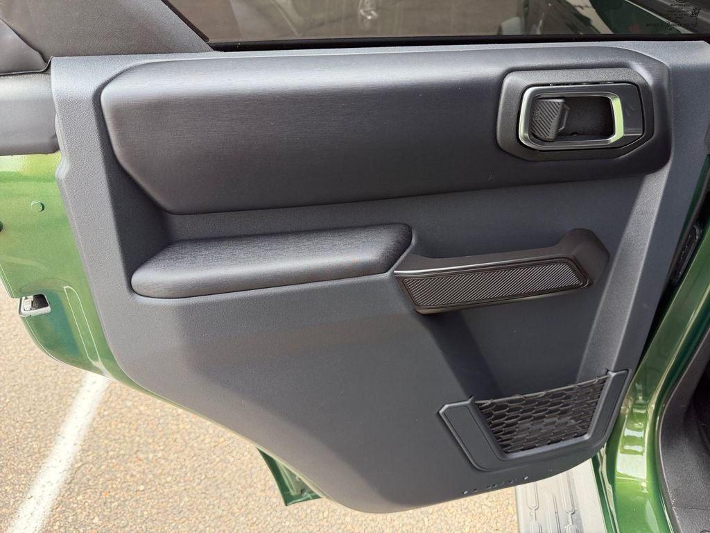 2025 Ford Bronco Outer Banks w/Black Appearance & Lux Pkgs
