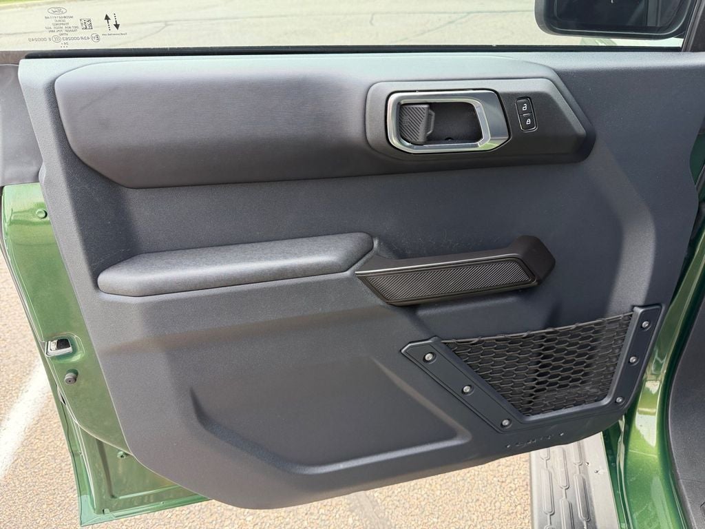 2025 Ford Bronco Outer Banks w/Black Appearance & Lux Pkgs