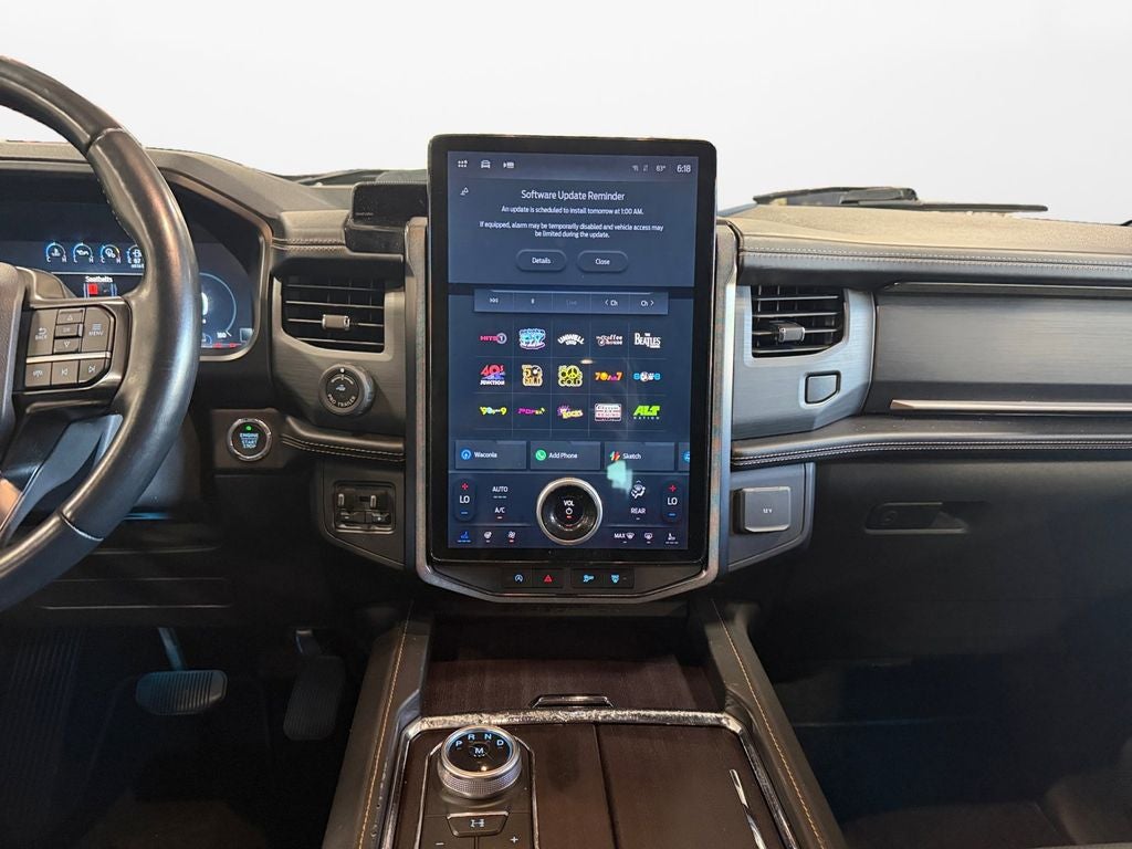 2023 Ford Expedition Max Platinum w/HD Trailer Tow Pkg