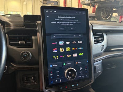 2023 Ford Expedition Max Platinum w/HD Trailer Tow Pkg
