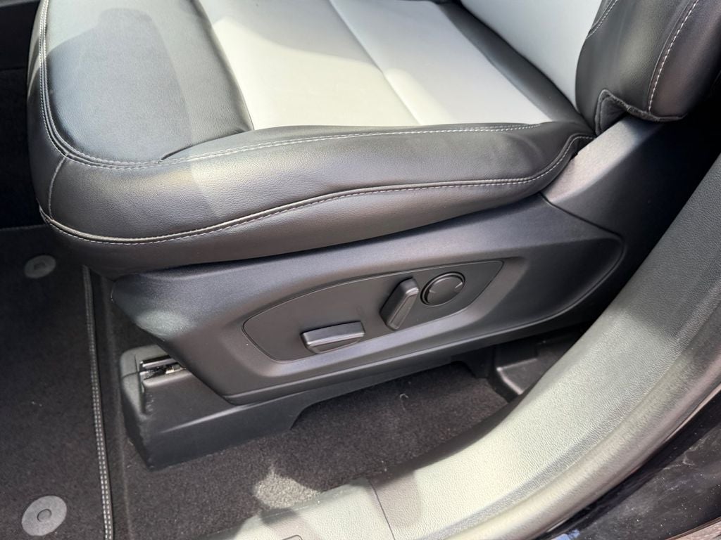 2024 Ford Explorer XLT Sport w/Tow Pkg & Co-Pilot 360 Assist