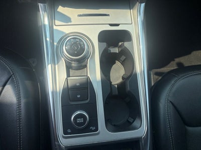 2022 Ford Explorer Limited w/Convenience & Trailer Tow Pkgs