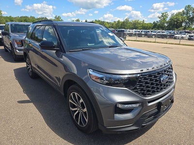 2023 Ford Explorer ST-Line