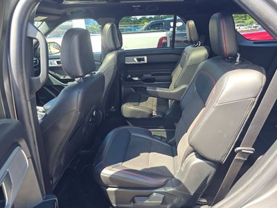 2023 Ford Explorer ST-Line