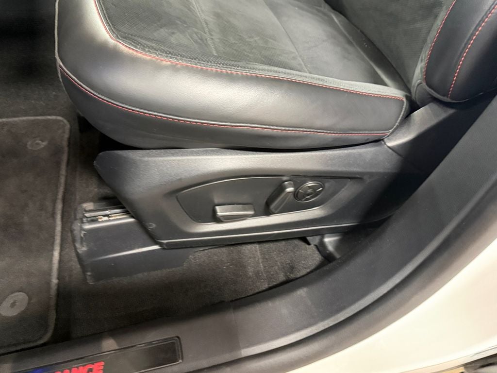2025 Ford Explorer ST 4WD w/Bluecruise Equip