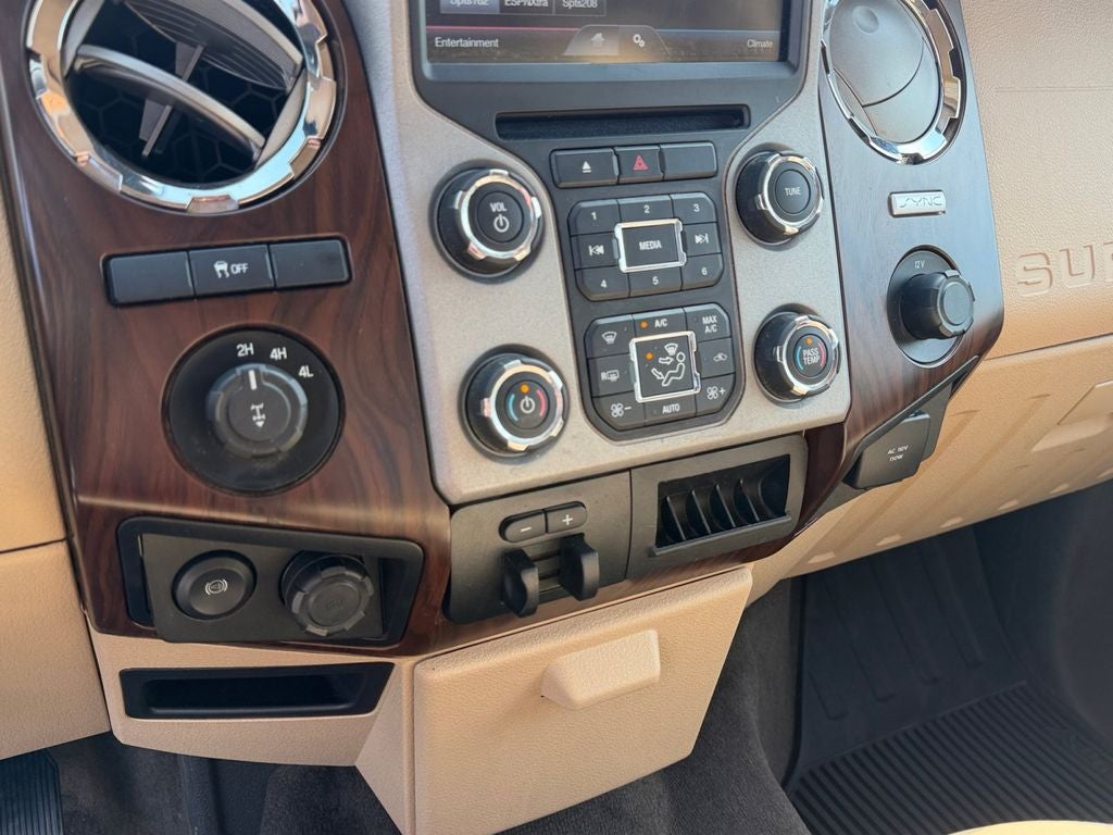 2015 Ford F-250SD Lariat