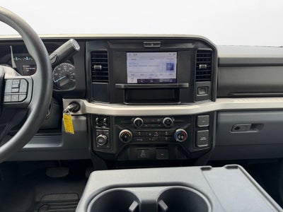 2025 Ford F-350SD XLT FX4 w/Preferred Equipt