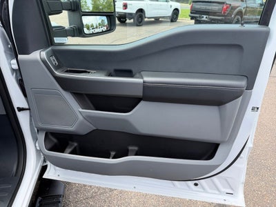 2025 Ford F-350SD XLT FX4 w/Preferred Equipt