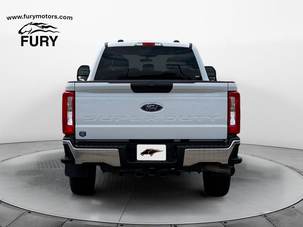 2025 Ford F-350SD XLT FX4 w/Preferred Equipt