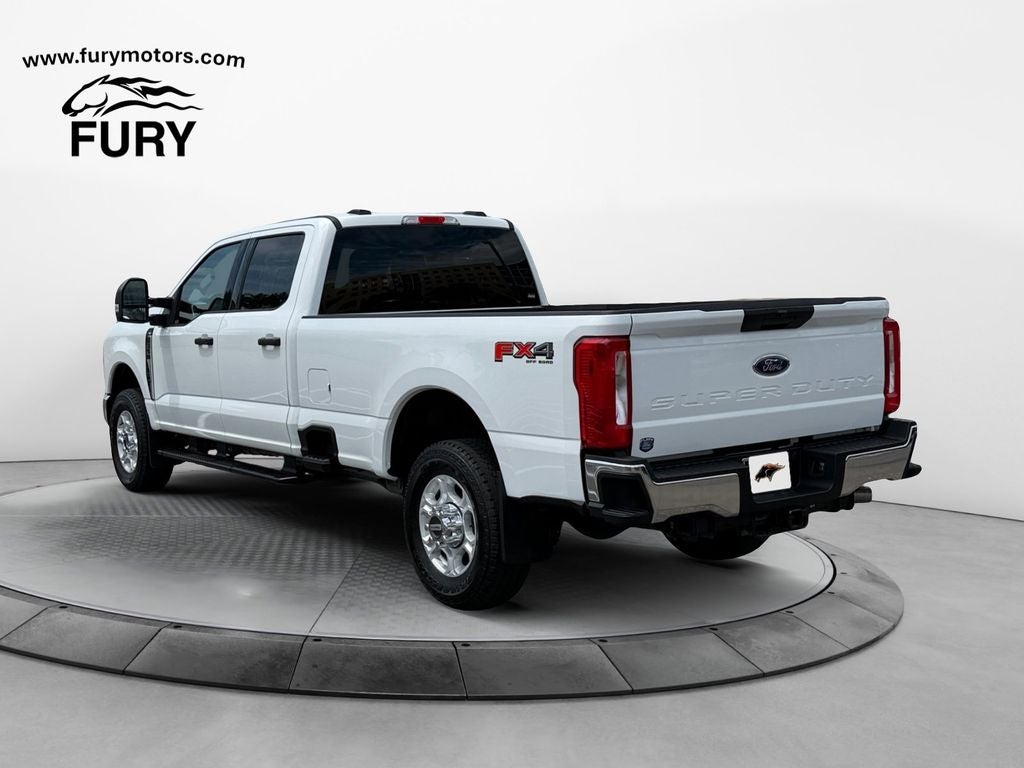 2025 Ford F-350SD XLT FX4 w/Preferred Equipt