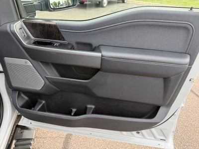 2025 Ford F-350SD Lariat w/ Preferred Equipt & 5th Wheel Prep