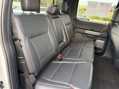2025 Ford F-350SD Lariat w/ Preferred Equipt & 5th Wheel Prep