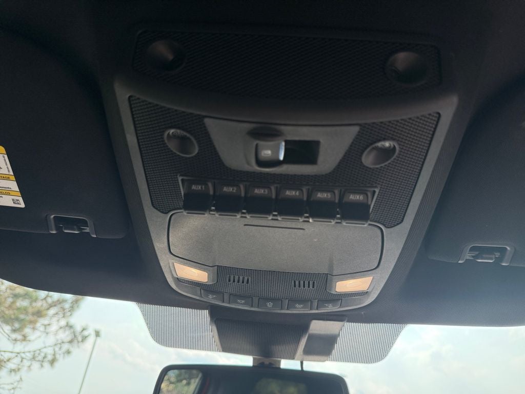 2022 Ford F-350SD Lariat