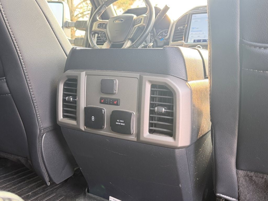 2022 Ford F-350SD Lariat