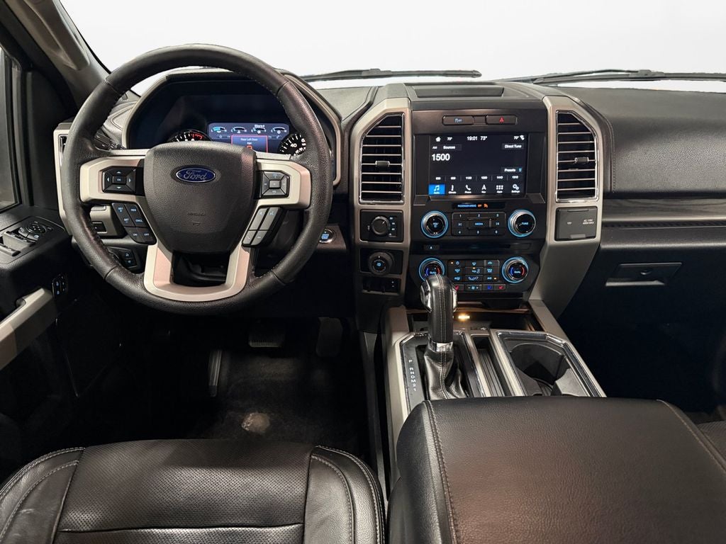 2016 Ford F-150 Lariat w/Max Tow & Chrome Appearance Pkgs