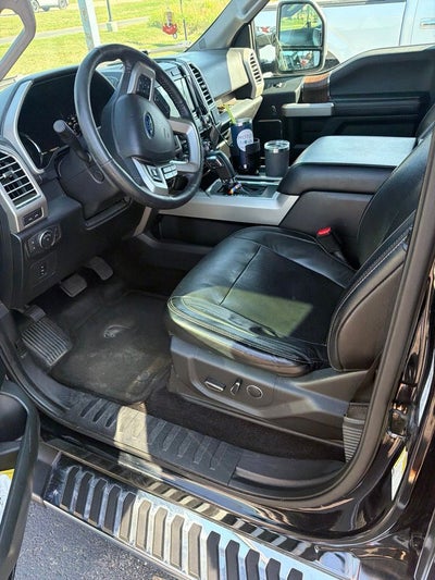 2016 Ford F-150 Lariat w/Max Tow & Chrome Appearance Pkgs