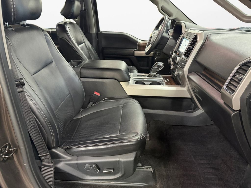 2017 Ford F-150 Lariat w/Trailer Tow & Chrome Appearance Pkg