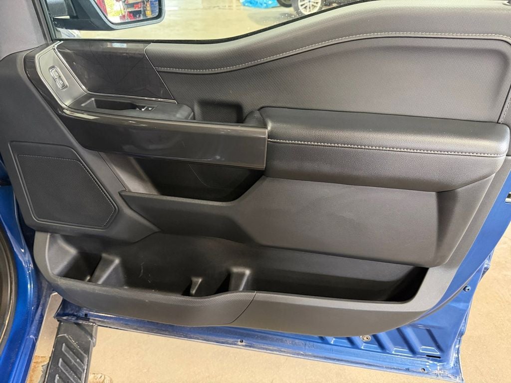 2023 Ford F-150 XLT Sport w/Class IV Trailer Hitch