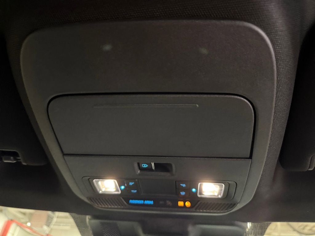 2023 Ford F-150 XLT Sport w/Class IV Trailer Hitch