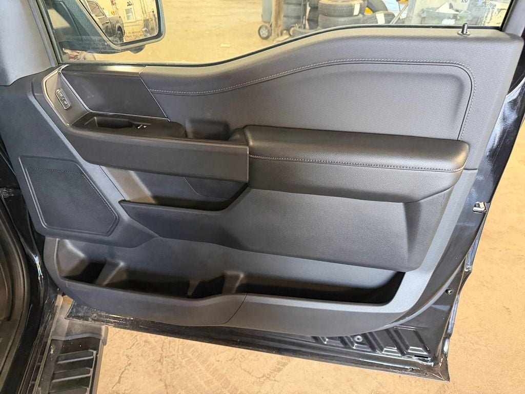 2024 Ford F-150 XLT w/Bluecruise & Black Appearance Pkg