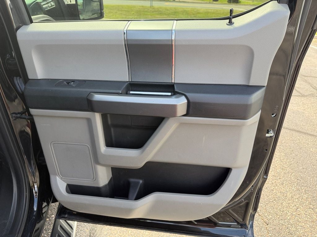 2019 Ford F-150 XLT w/Max Tow & Pro Trailer Backup Assist