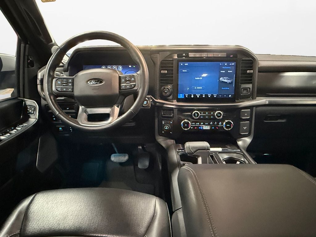 2024 Ford F-150 Lariat w/Black Appearance & Blue Cruise Equip