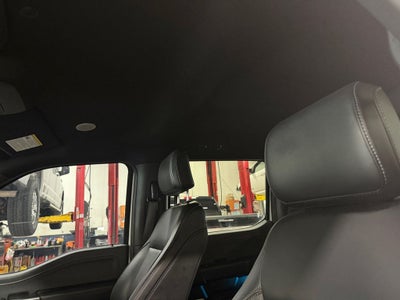 2024 Ford F-150 Lariat w/Black Appearance & Blue Cruise Equip