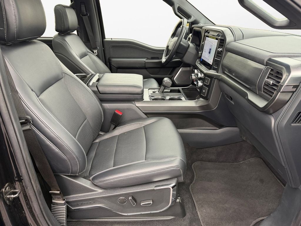 2024 Ford F-150 Lariat Gold Certified w/Black Appearance
