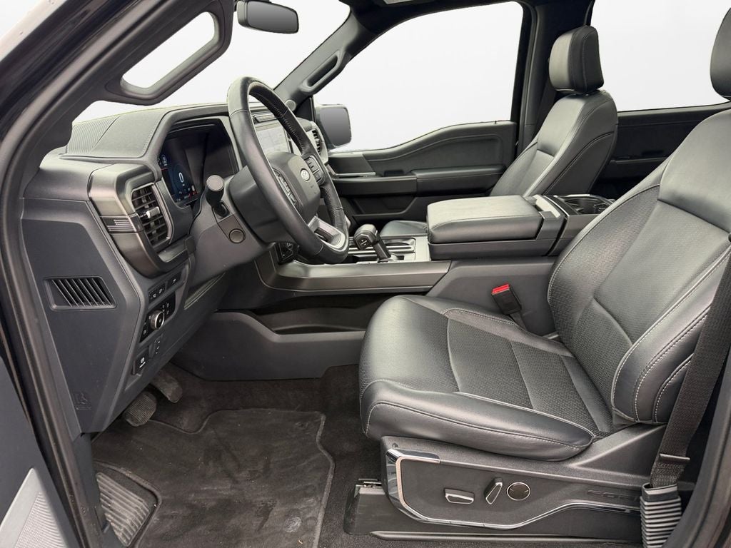 2024 Ford F-150 Lariat Gold Certified w/Black Appearance