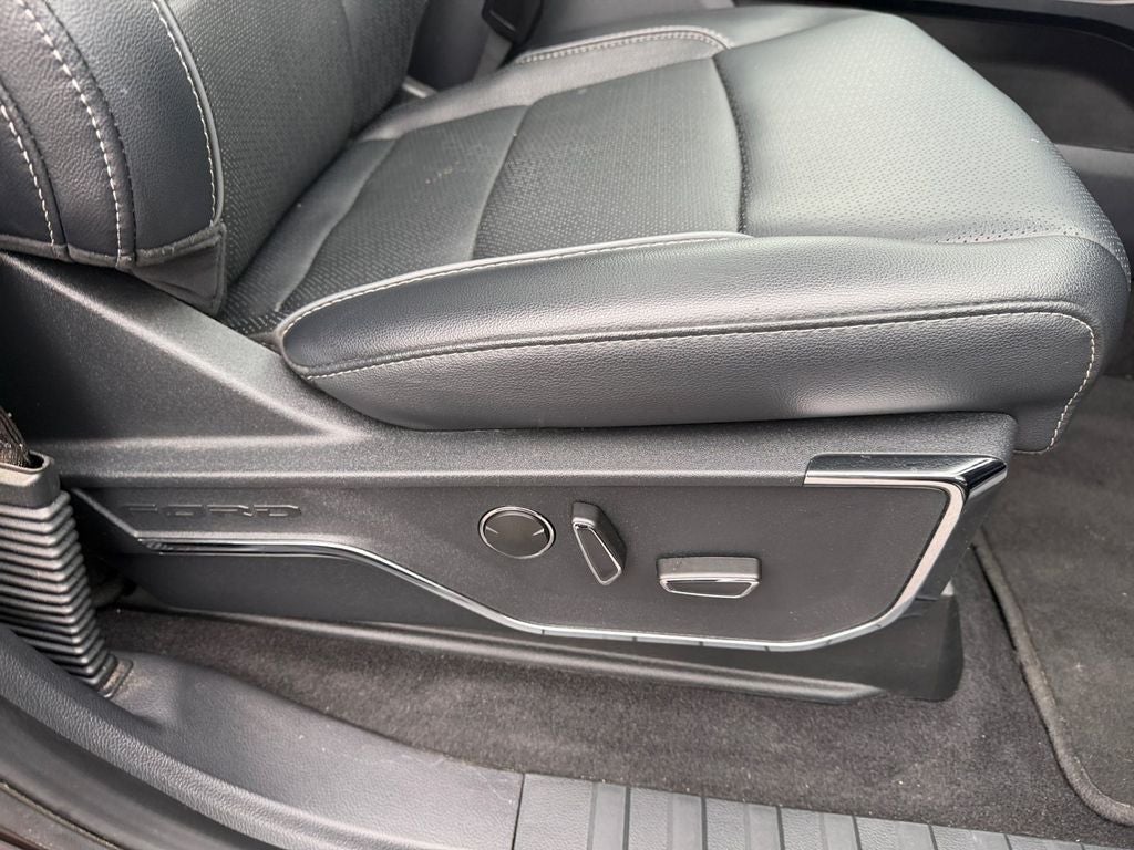 2024 Ford F-150 Lariat Gold Certified w/Black Appearance