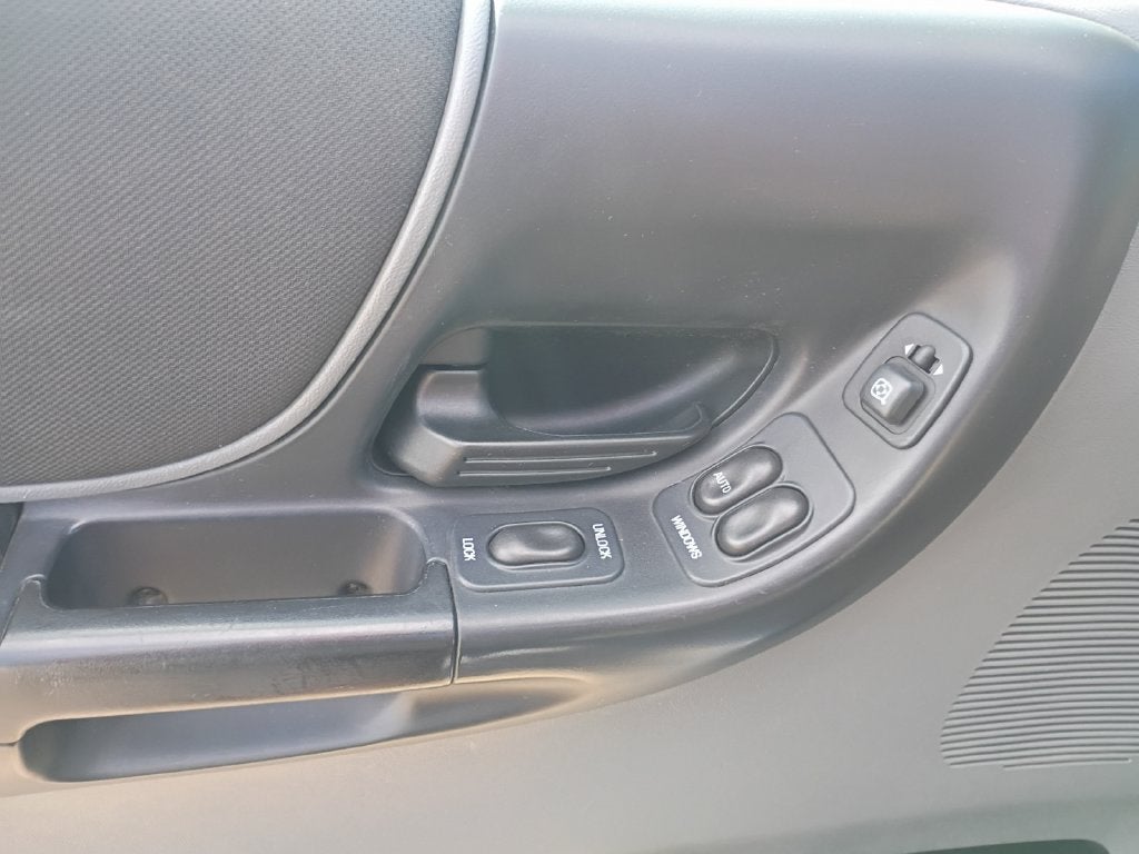 2007 Ford Ranger XLT V6 5-Speed Manual