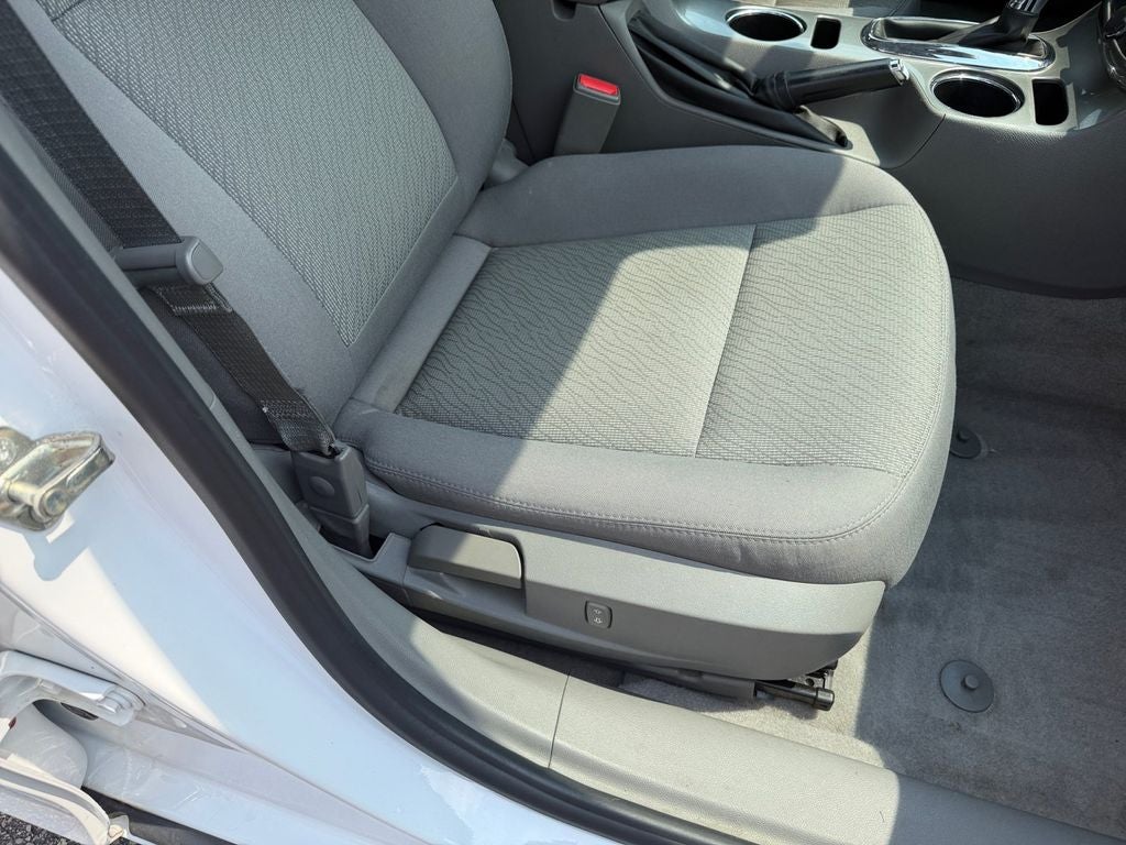 2014 Chevrolet Malibu LS 1FL