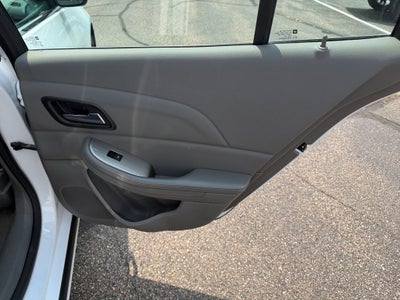 2014 Chevrolet Malibu LS 1FL