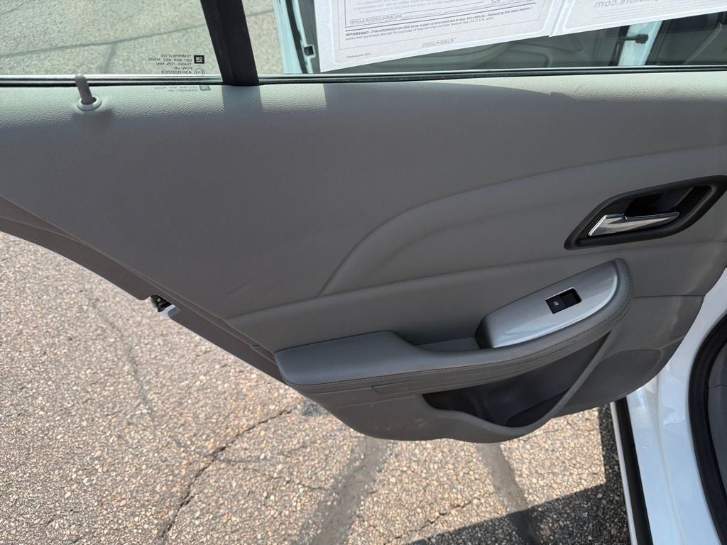 2014 Chevrolet Malibu LS 1FL