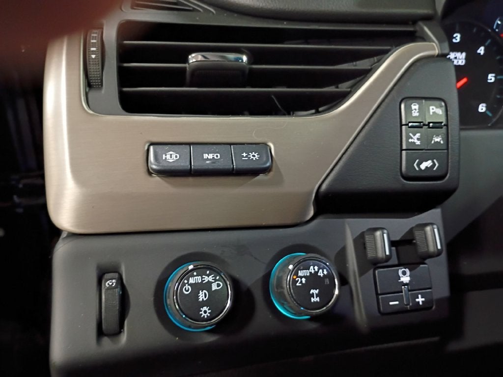 2018 GMC Yukon XL Denali Ultimate w/Open Road Pkg