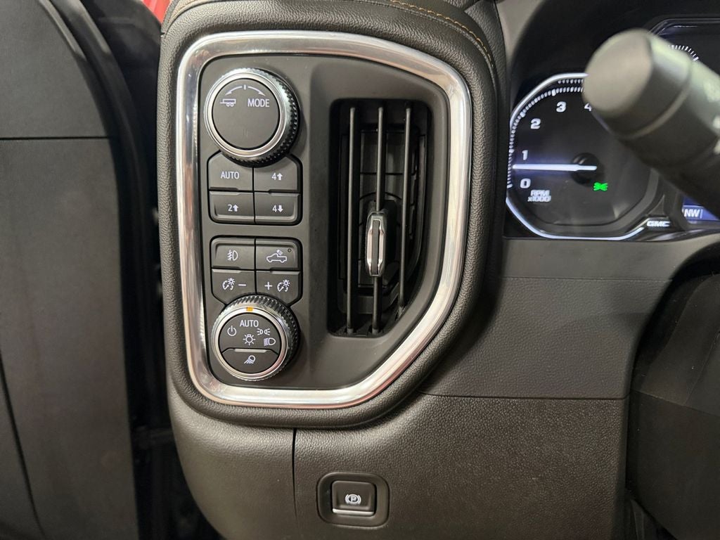 2021 GMC Sierra 1500 AT4 Preferred w/Trailer Tow Pkg