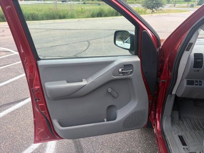 2014 Nissan Frontier S